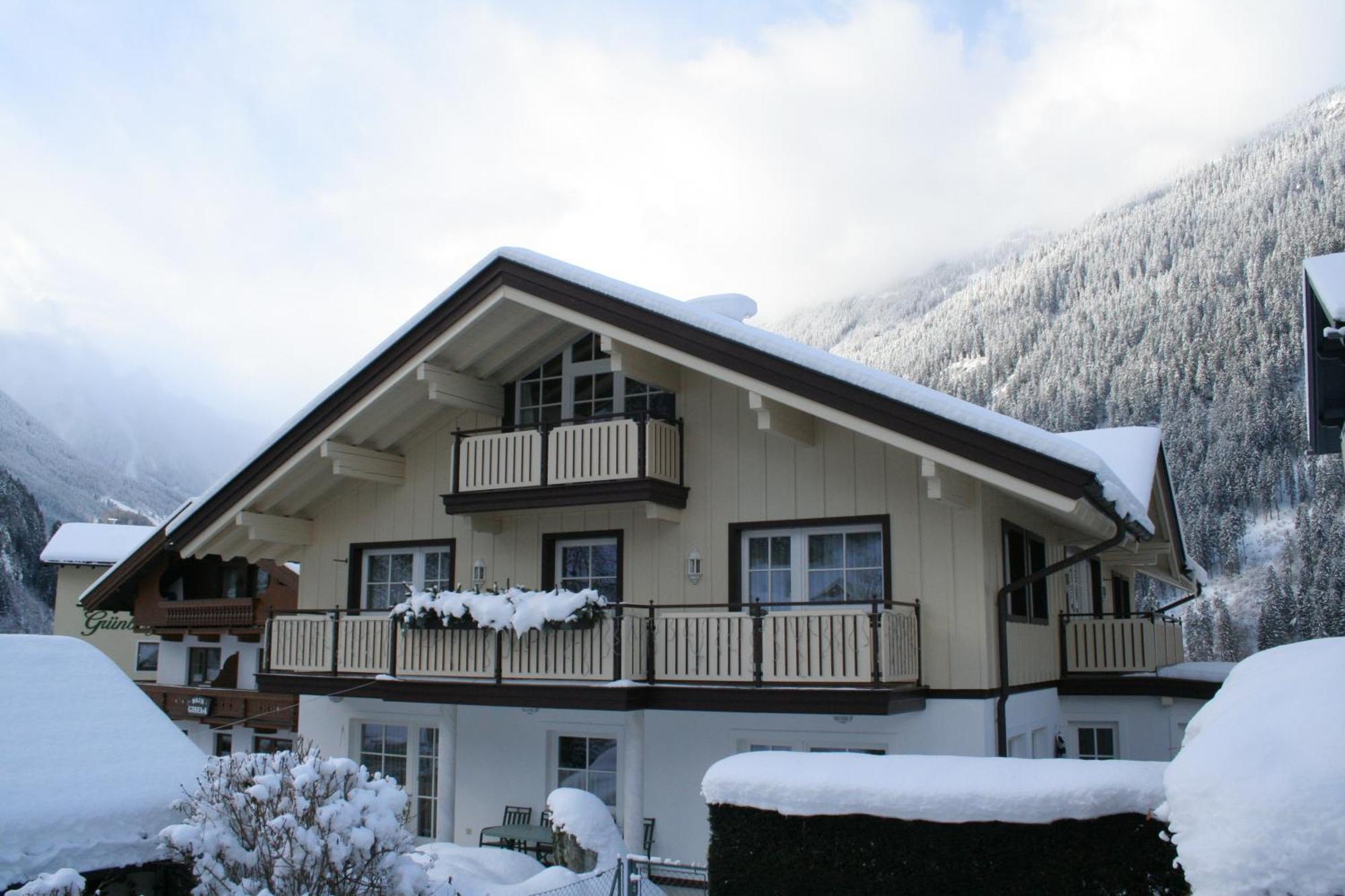 Domizil Zillertal Appartement Mayrhofen Buitenkant foto